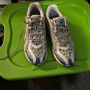 ASIC Awake Gel Preleus Cool Grey